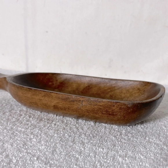 Vintage Carved Wood  Bowl With Handle - Picture 10 of 15